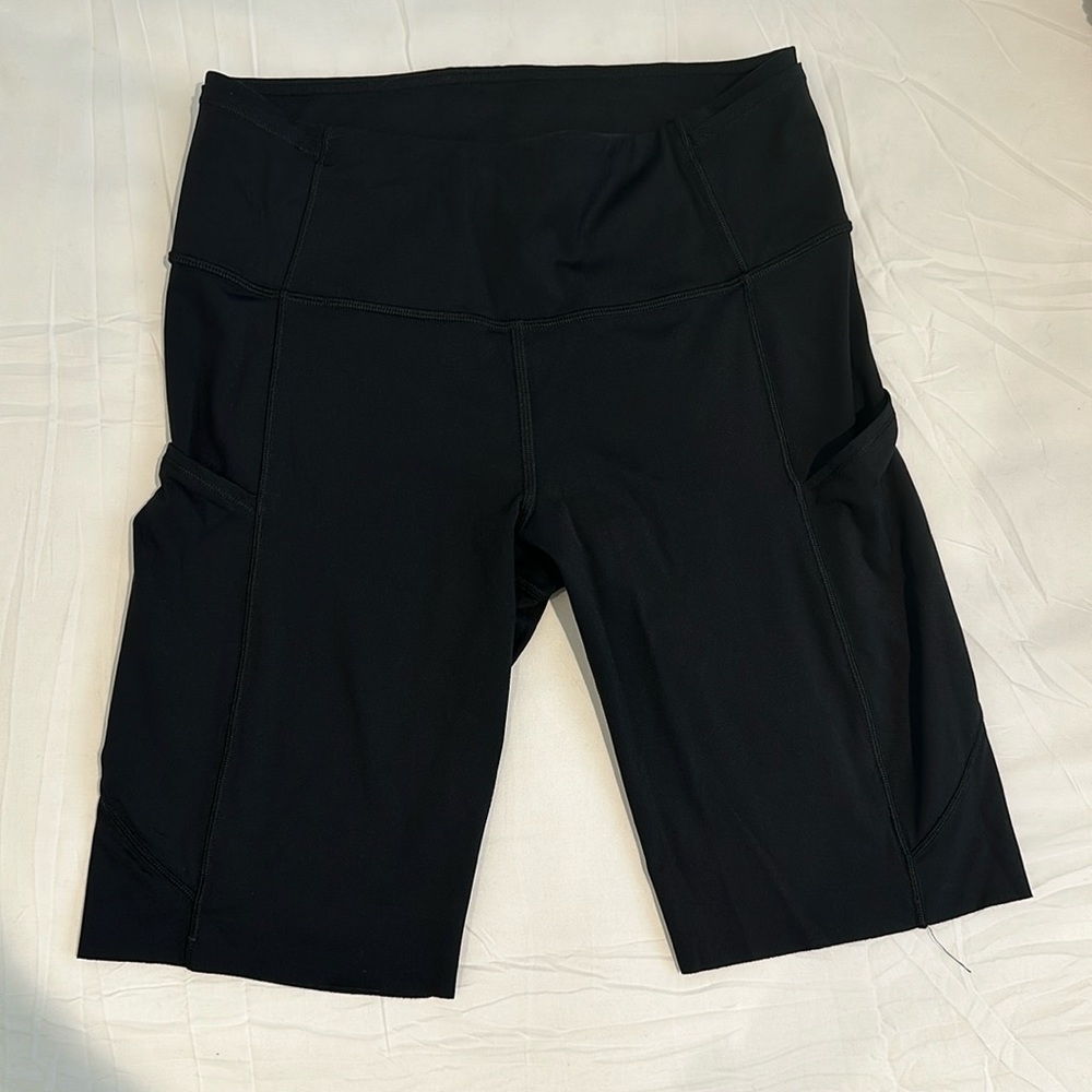 Lululemon sale